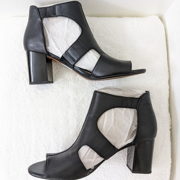 Clarks Deva Heidi open toe  heeled sandals 8.5, 2.5 heel - Picture 4 of 9